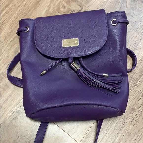 Matching large tote and small backpack - Picture 3 of 5